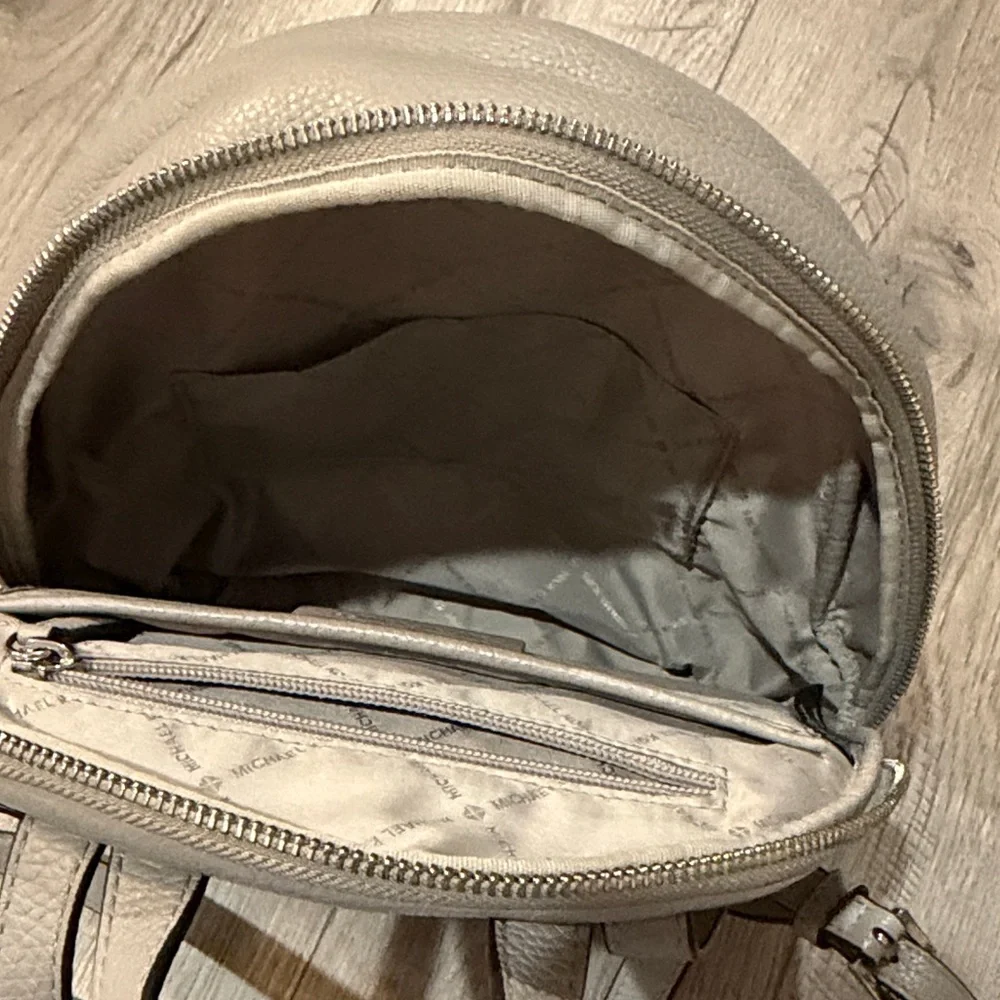 Michael Kors Light Gray Backpack - Picture 5 of 8